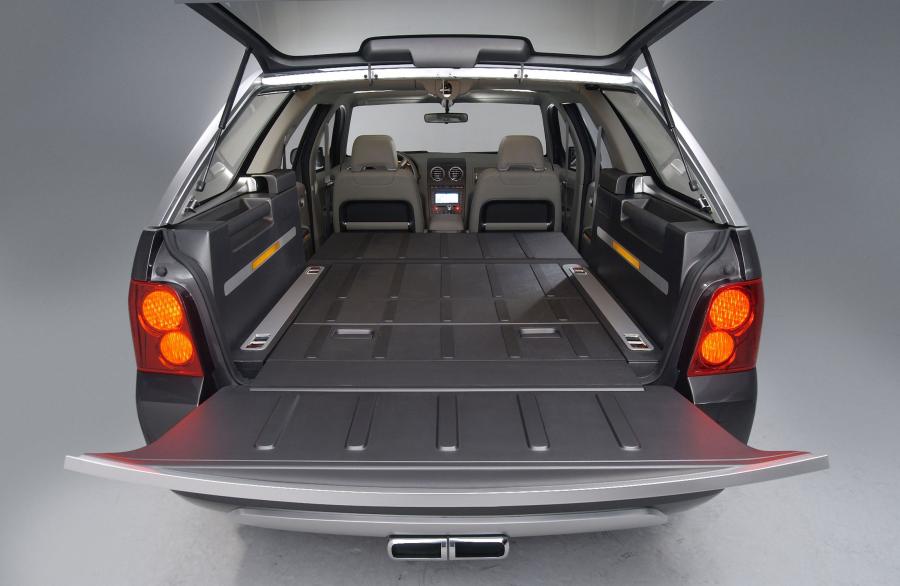  Ford Freestyle FX Concept 2003 года  (фото 7 из 28)